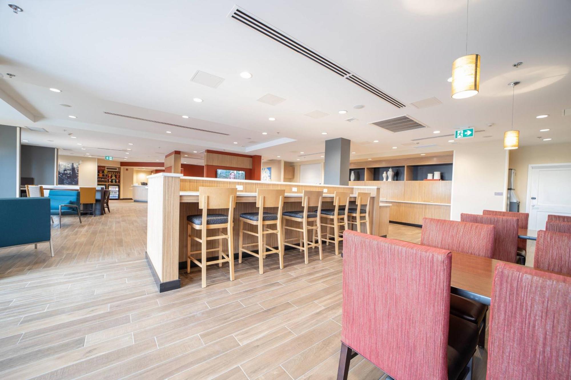 Towneplace Suites By Marriott Petawawa Exteriér fotografie